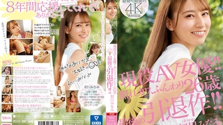 【極品瑜伽教練】極品良家小少婦，美腿一字馬插入，膚白胸大溫柔女神…