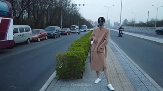 商务模特私拍时发浪淫叫被摄影师暴力撕烂黑丝狠狠的干她