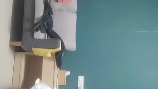 娇嫩可爱亚裔美少女被老外狂舔淫穴技术真不错 各式姿势无套狂干骚浪小穴