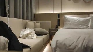 【高清国产】刚结婚的人妻被我艹的全身通红逼逼特别湿滑